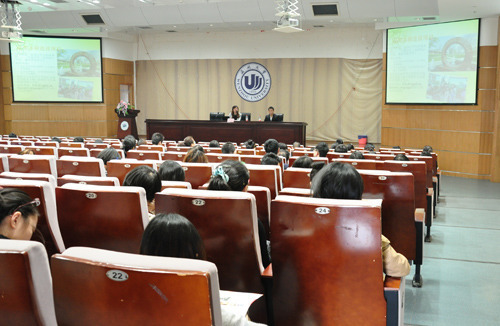 华教基地det365官网网站为华裔学生打造出国交流平台